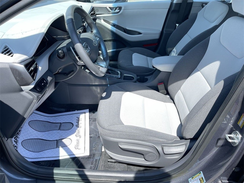 2020 Hyundai Ioniq Plug-In Hybrid SE PHEV